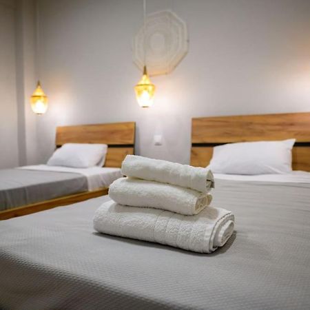 Ferienwohnung Boho 2 Bdr Luxury Meets The East Athen Exterior foto
